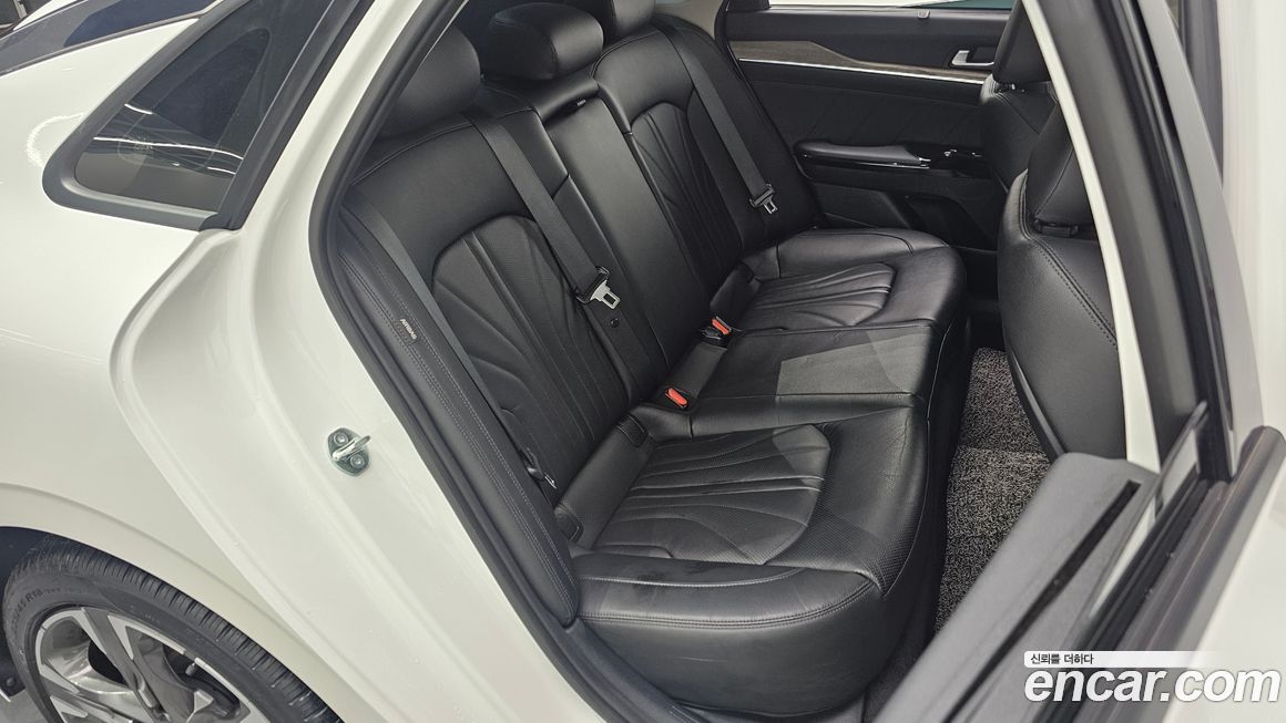 Kia K5 2023