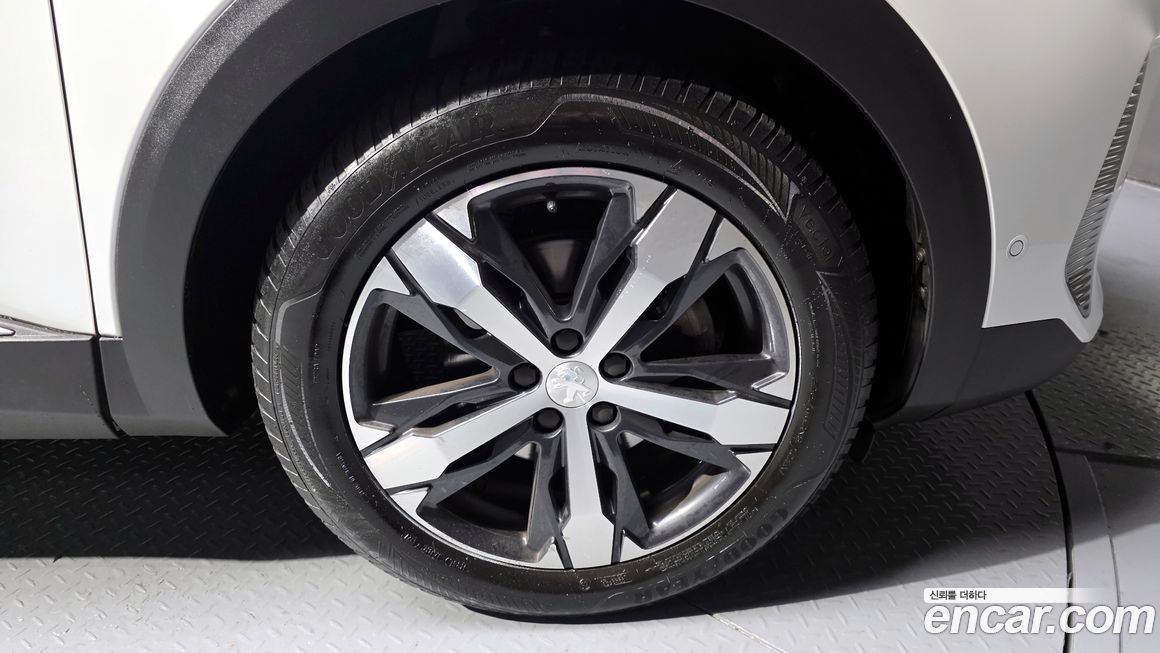 Peugeot 3008 2022