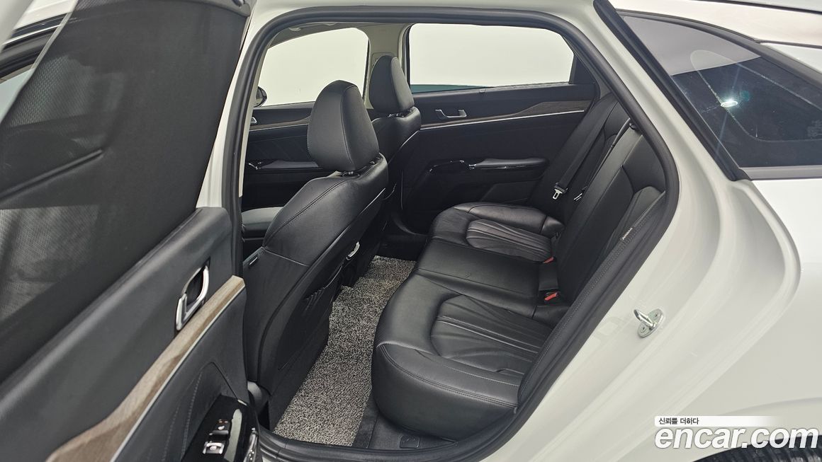 Kia K5 2023