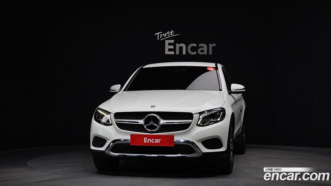 Mercedes-Benz GLC-Class 2019