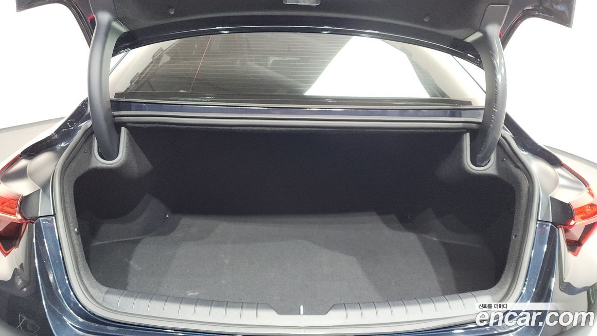 Kia K8 2023