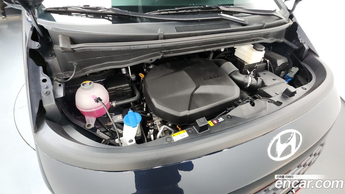 Hyundai Staria 2023