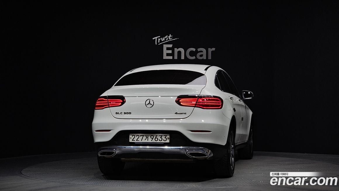 Mercedes-Benz GLC-Class 2019