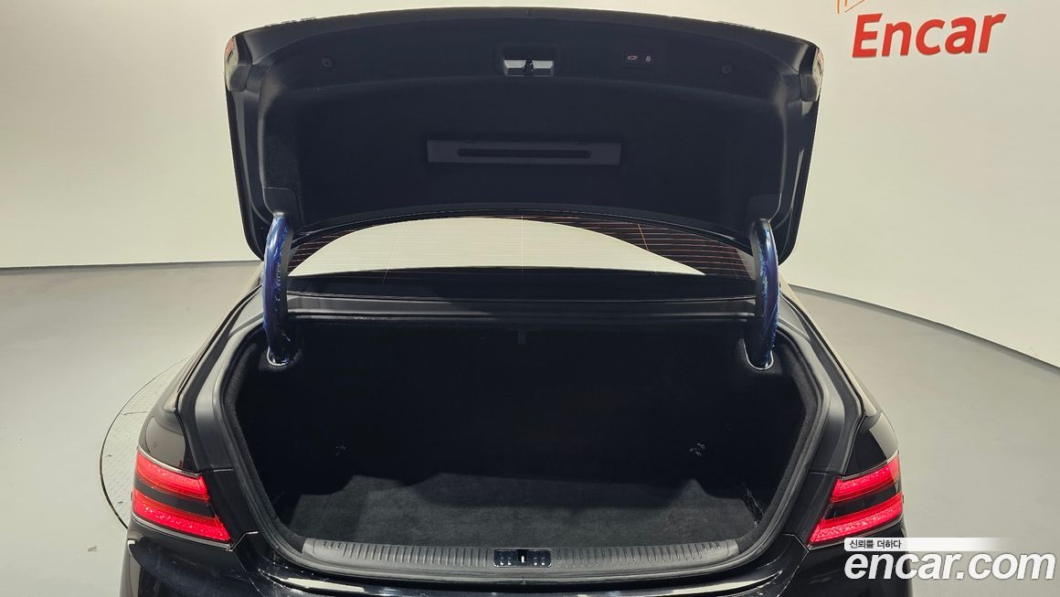 Genesis G90 2019