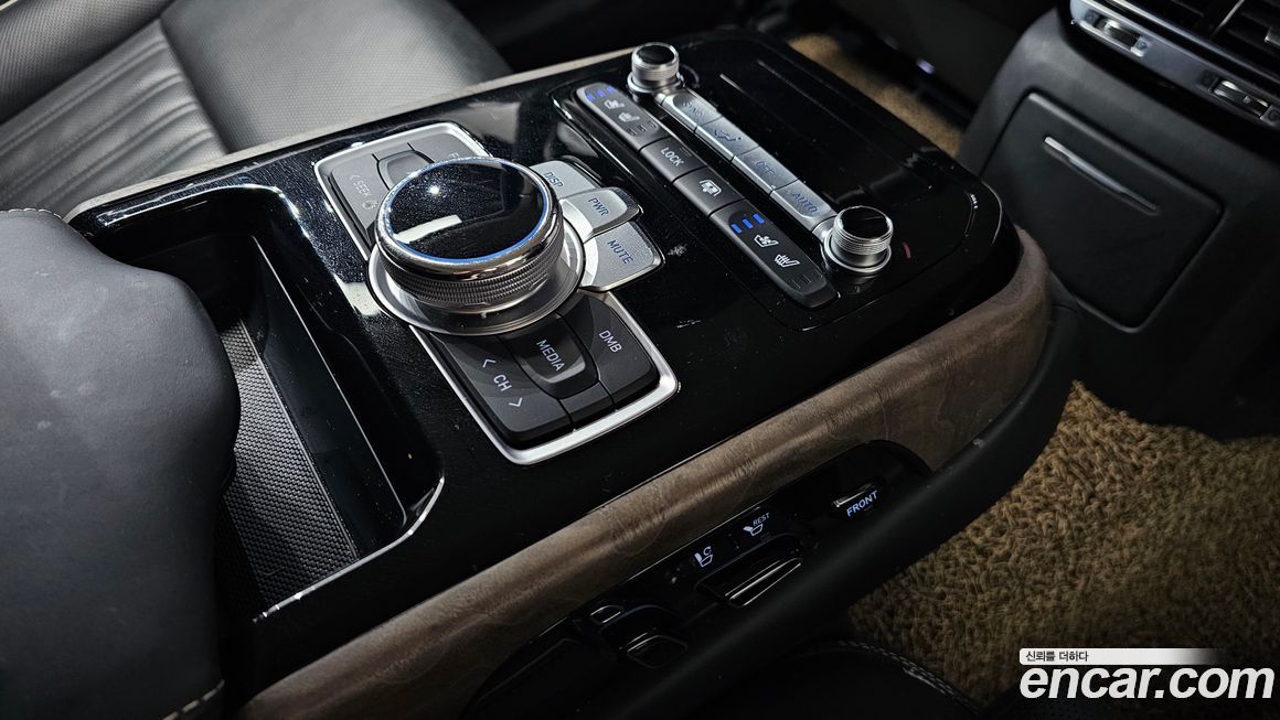 Genesis G90 2019