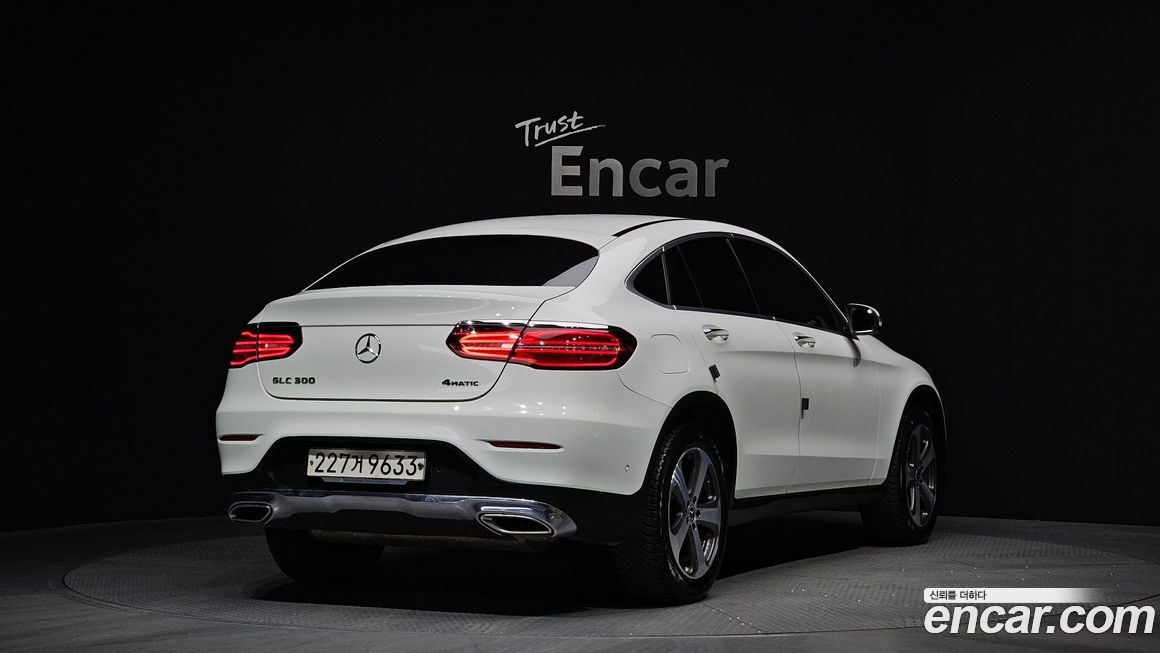 Mercedes-Benz GLC-Class 2019