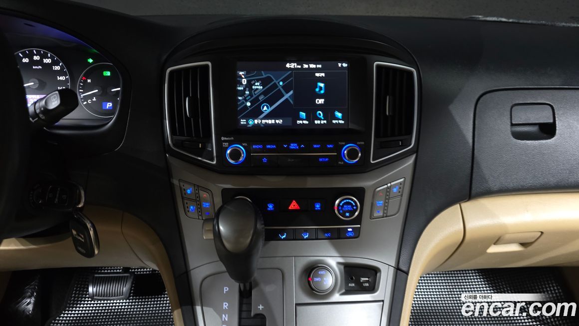 Hyundai Starex 2019