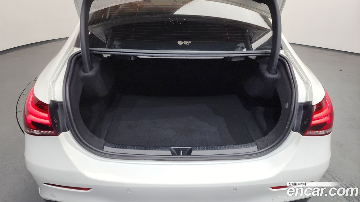 Mercedes-Benz A-Class 2023