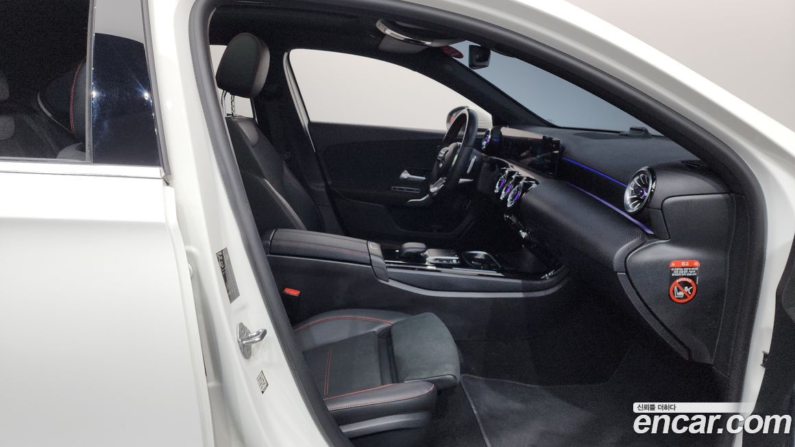 Mercedes-Benz A-Class 2023