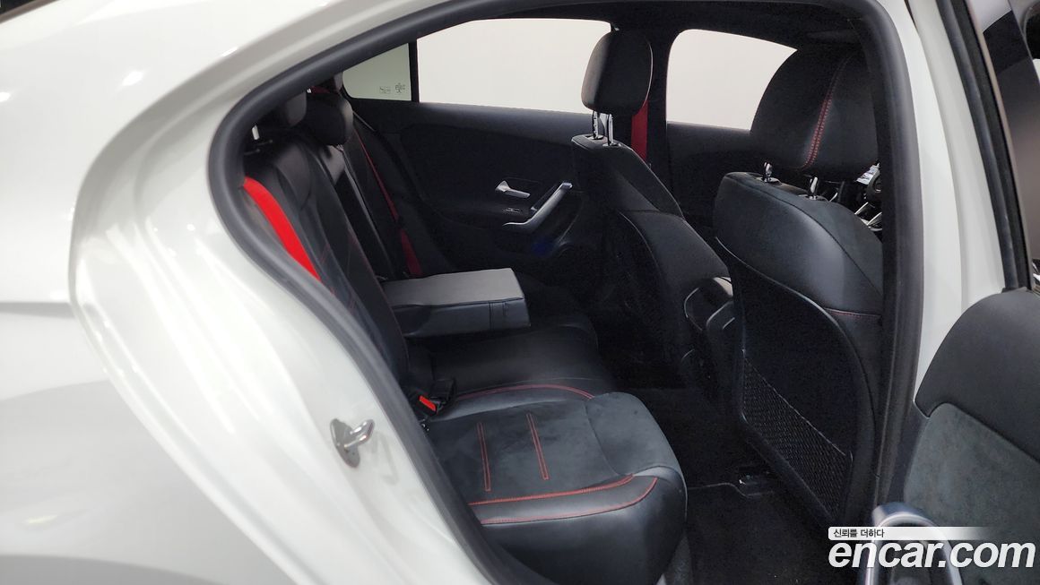 Mercedes-Benz A-Class 2023