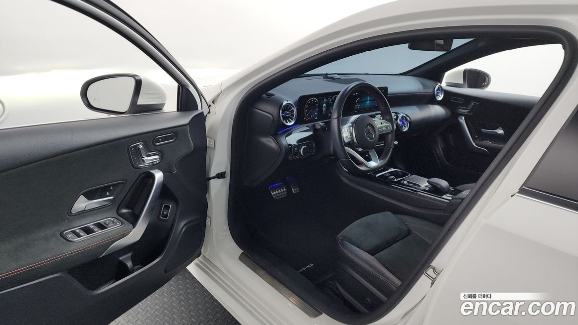 Mercedes-Benz A-Class 2023