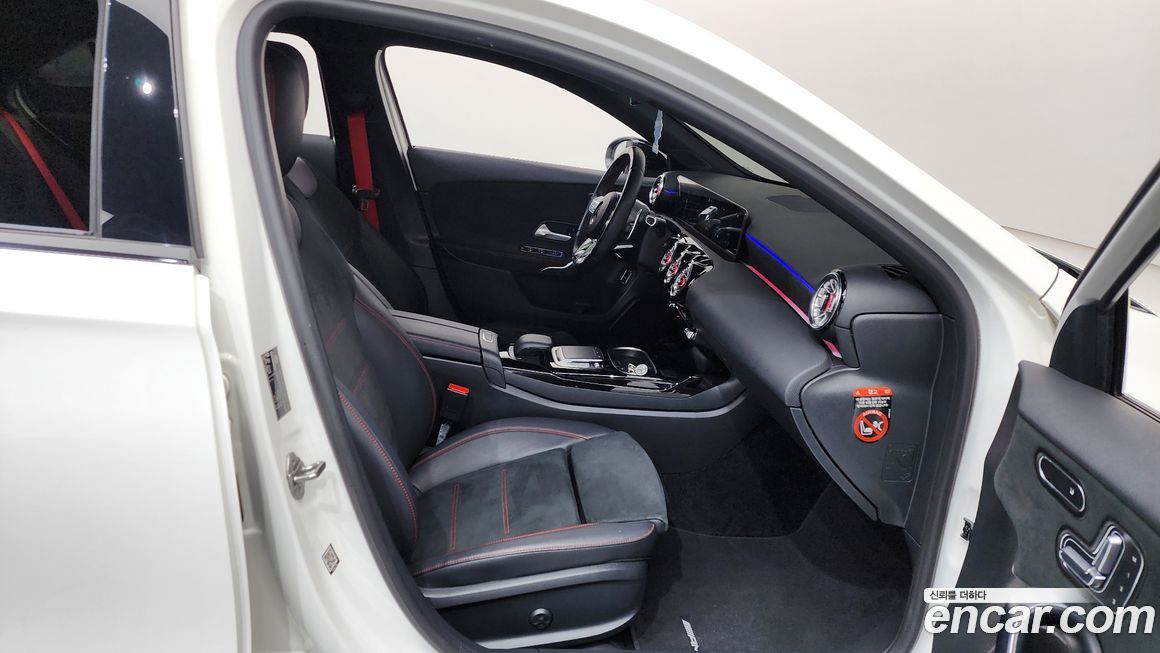 Mercedes-Benz A-Class 2023