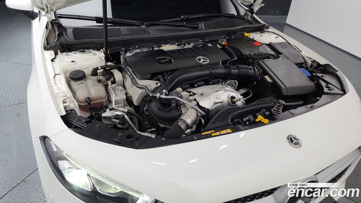 Mercedes-Benz A-Class 2023