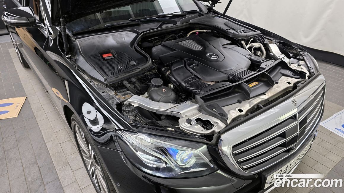 Mercedes-Benz E-Class 2020