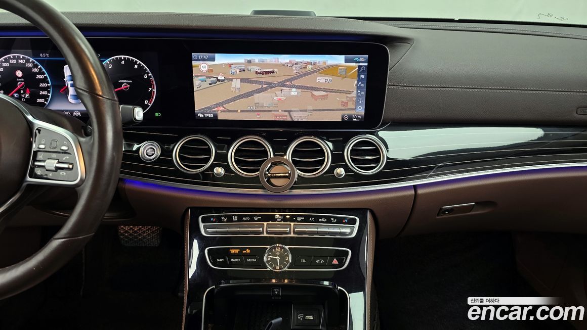 Mercedes-Benz E-Class 2020