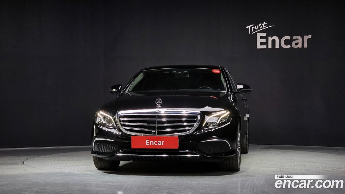 Mercedes-Benz E-Class 2020