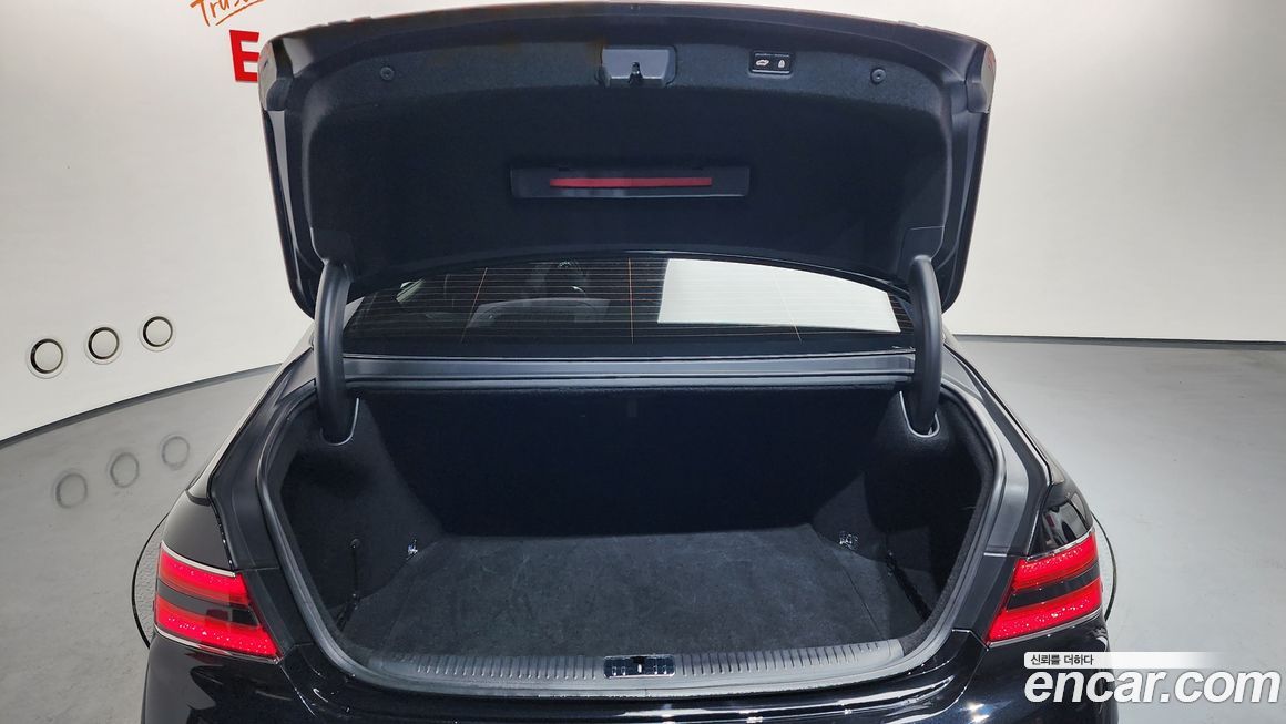 Genesis G90 2021