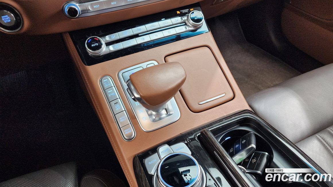 Genesis G90 2021