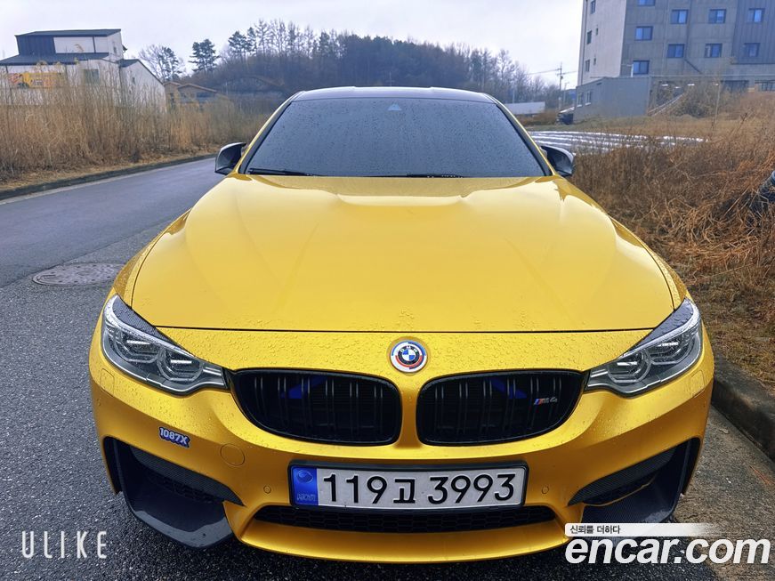 BMW M4 2015