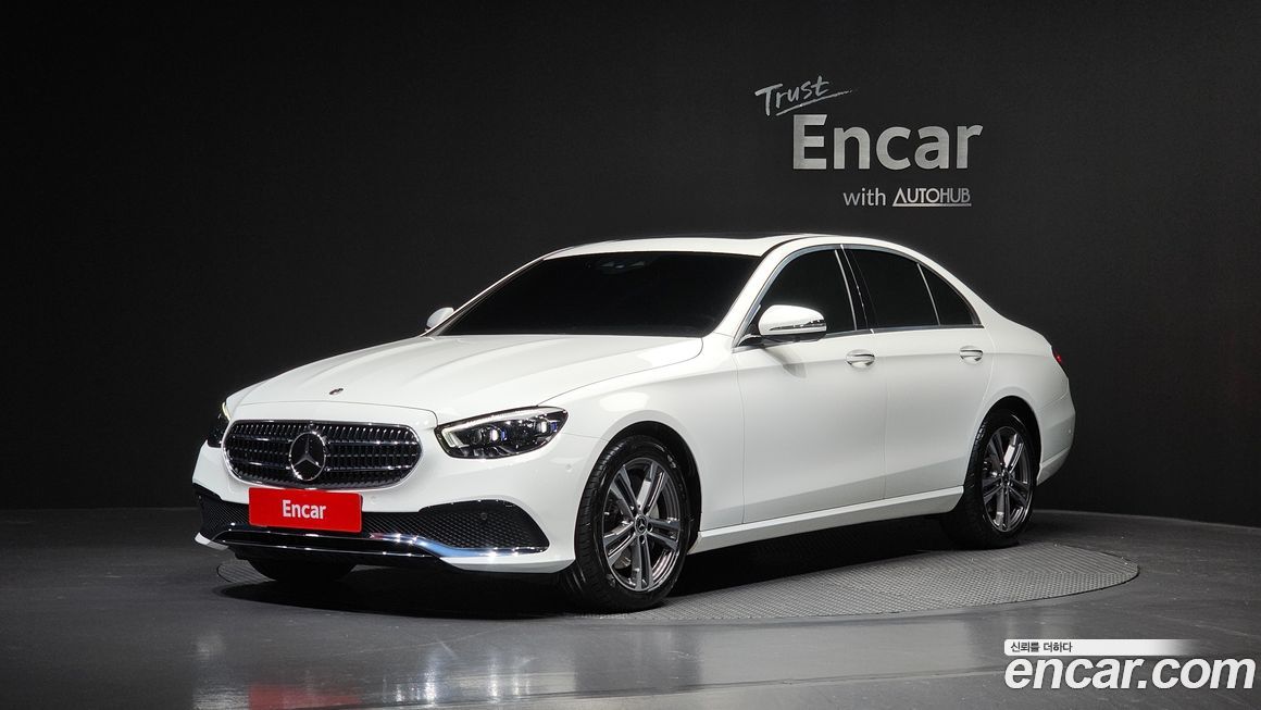 Mercedes-Benz E-Class 2021