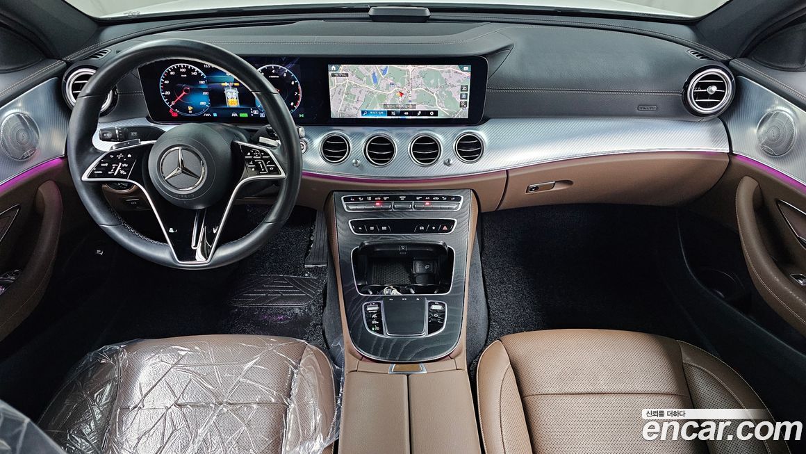 Mercedes-Benz E-Class 2021