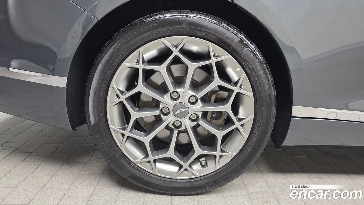 Genesis G80 2021