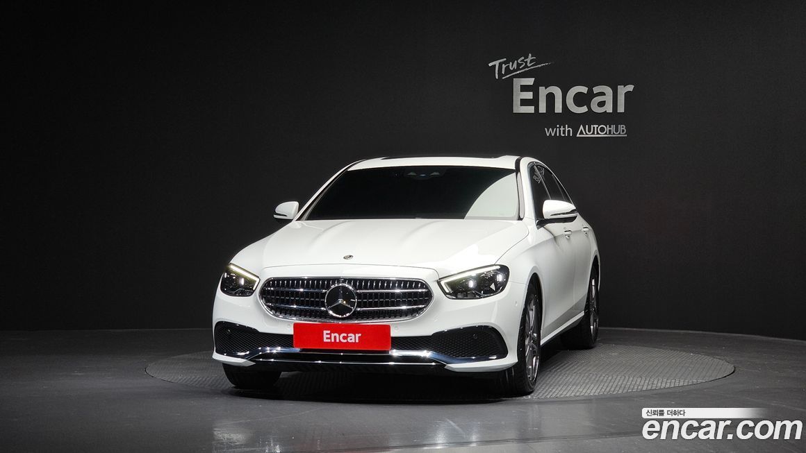 Mercedes-Benz E-Class 2021