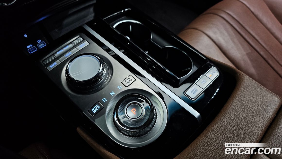 Genesis G80 2023