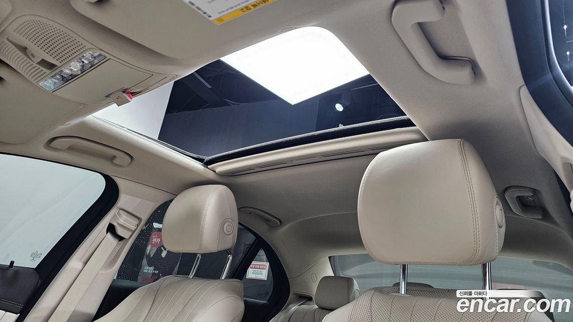 Mercedes-Benz E-Class 2020