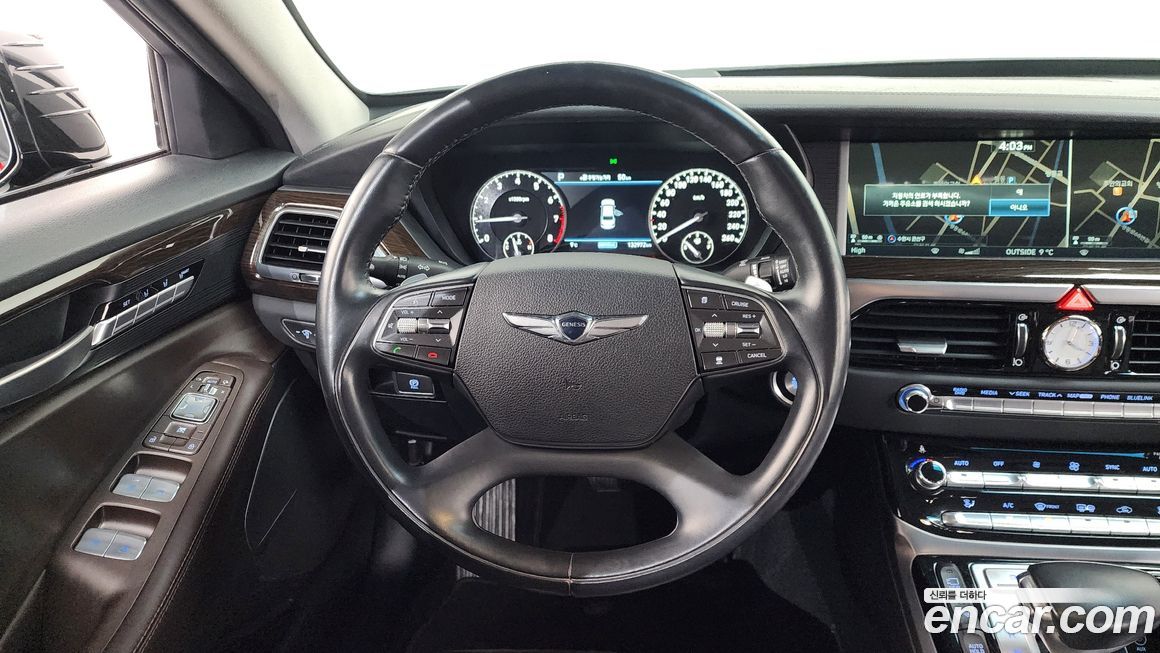 Genesis EQ900 2016