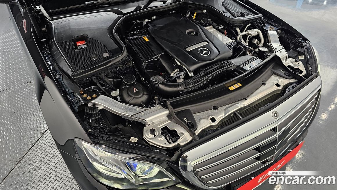 Mercedes-Benz E-Class 2020