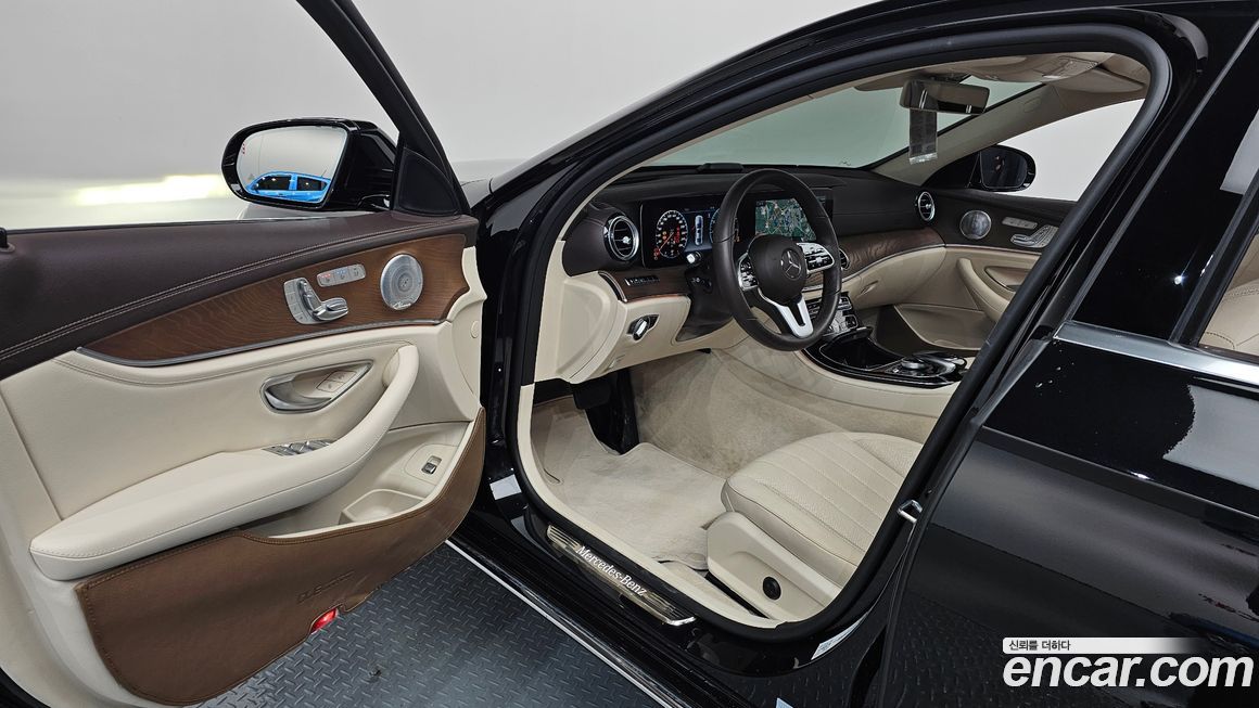 Mercedes-Benz E-Class 2020