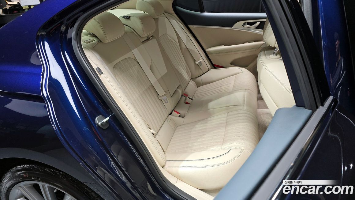 Genesis G70 2024
