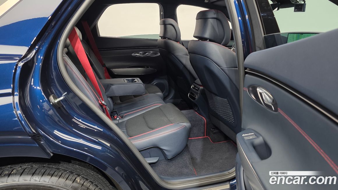 Genesis GV70 2021