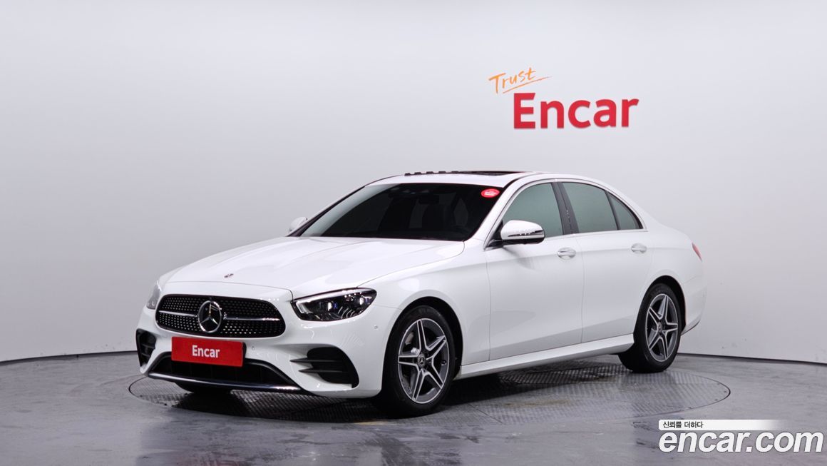 Mercedes-Benz E-Class 2023