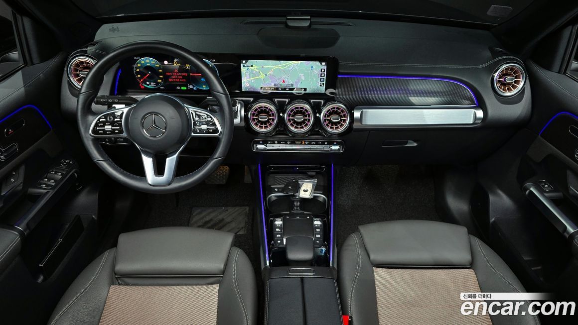 Mercedes-Benz EQB 2024