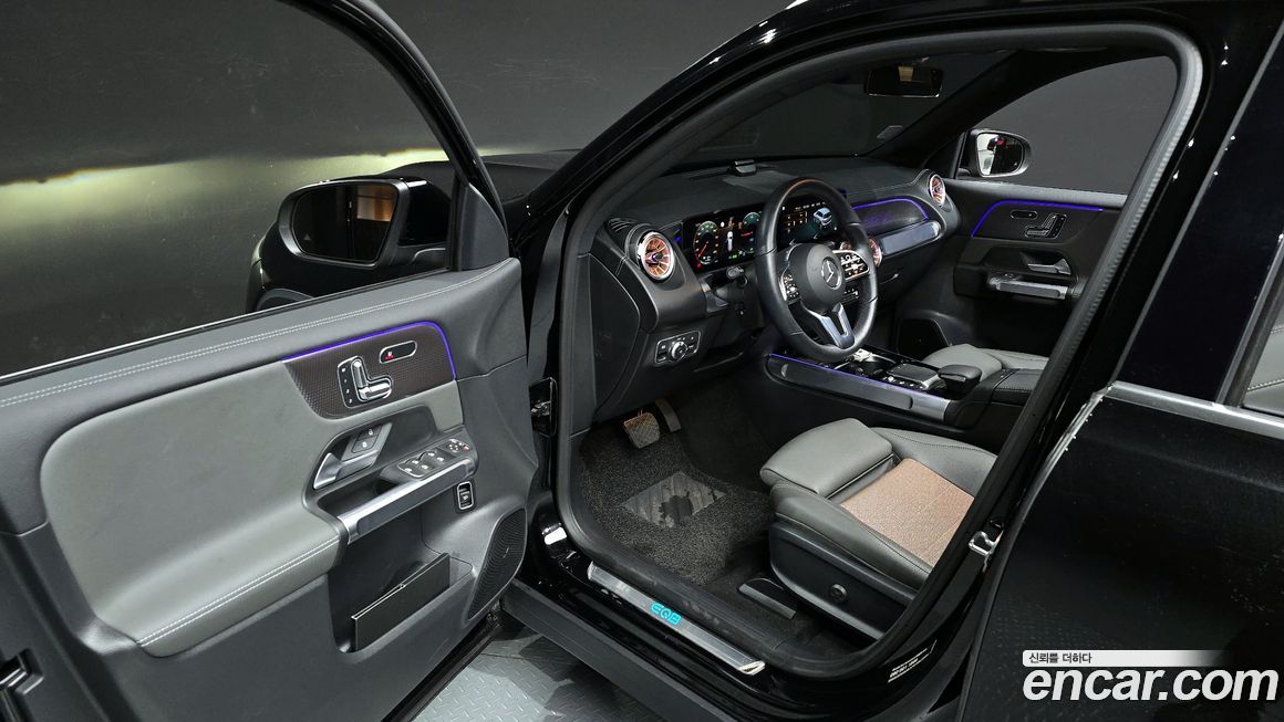 Mercedes-Benz EQB 2024