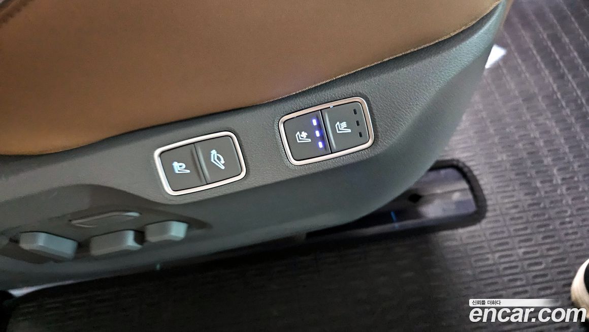 Hyundai Staria 2024