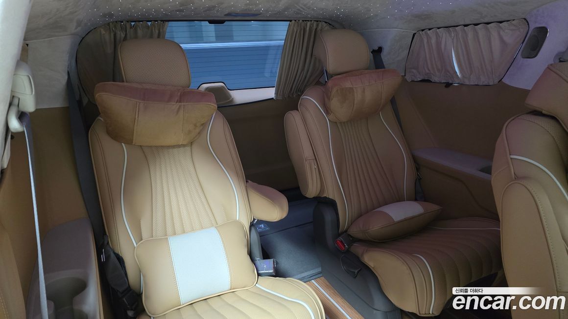 Kia Canival 2025
