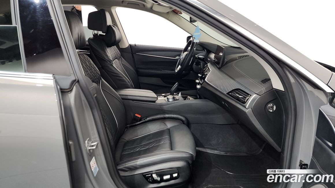 BMW Gran Turismo 2021