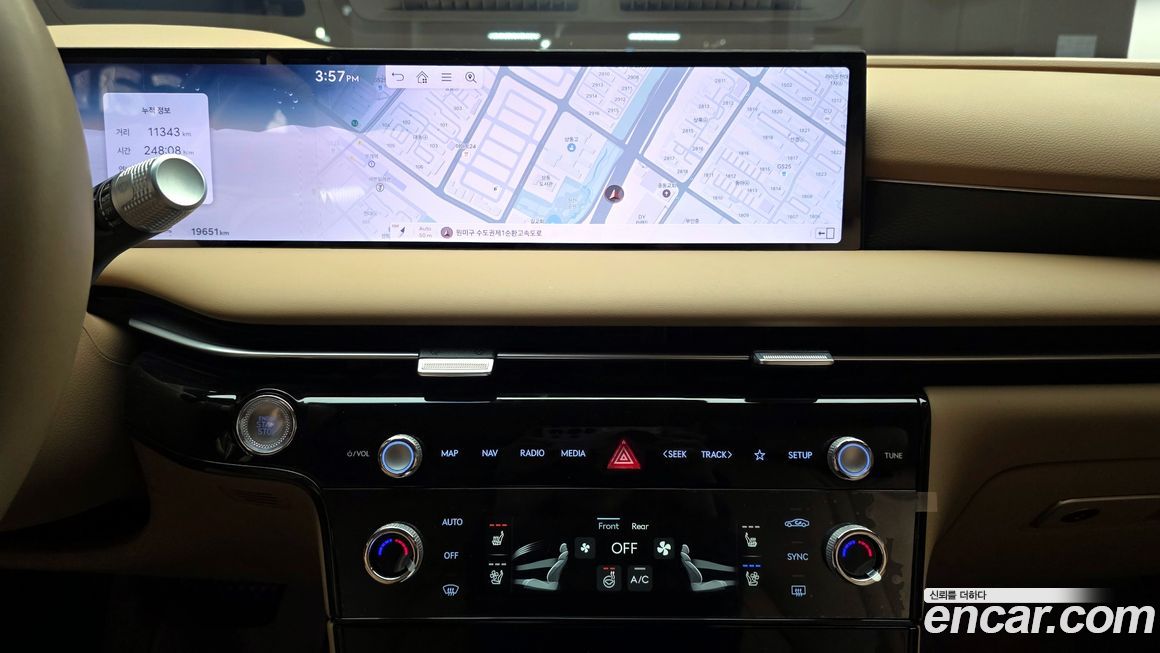 Genesis G80 2025