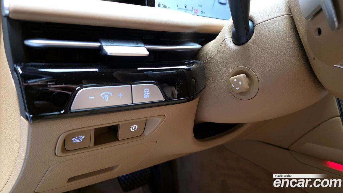 Genesis G80 2025