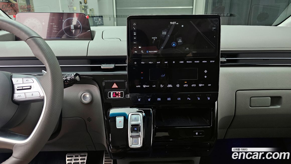 Hyundai Staria 2024