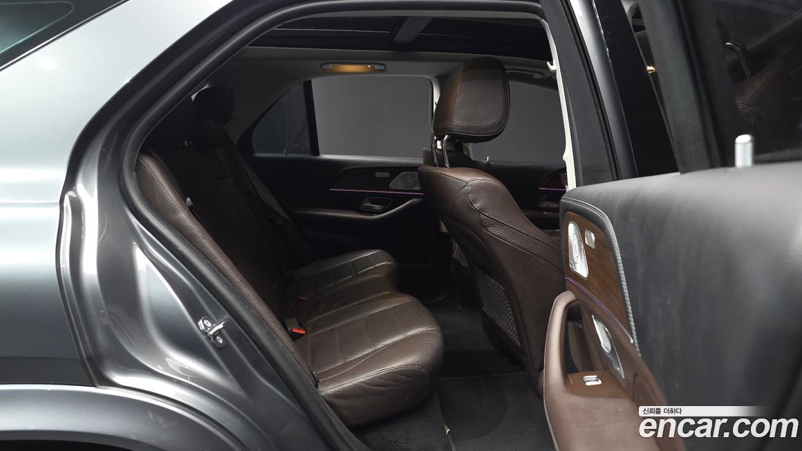 Mercedes-Benz GLE-Class 2021