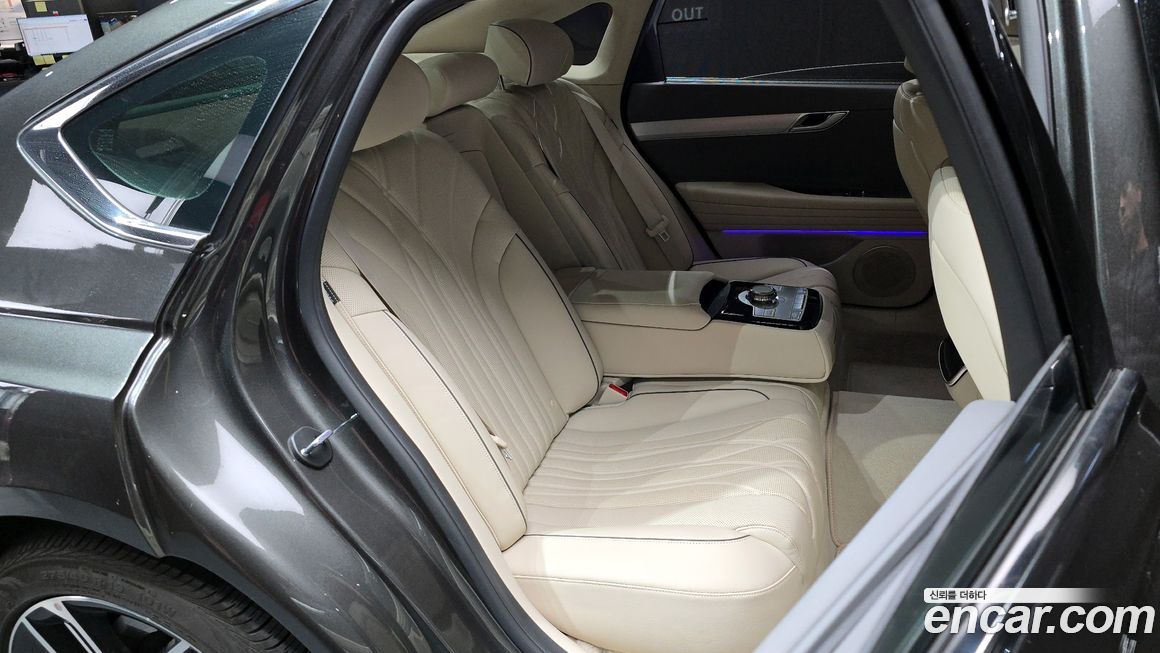 Genesis G80 2025