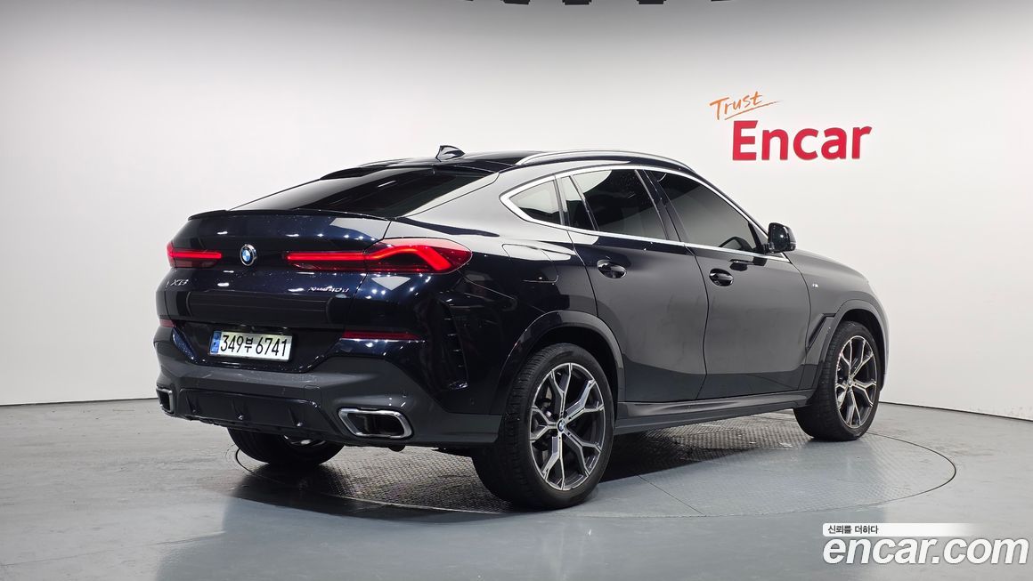 BMW X6 2021
