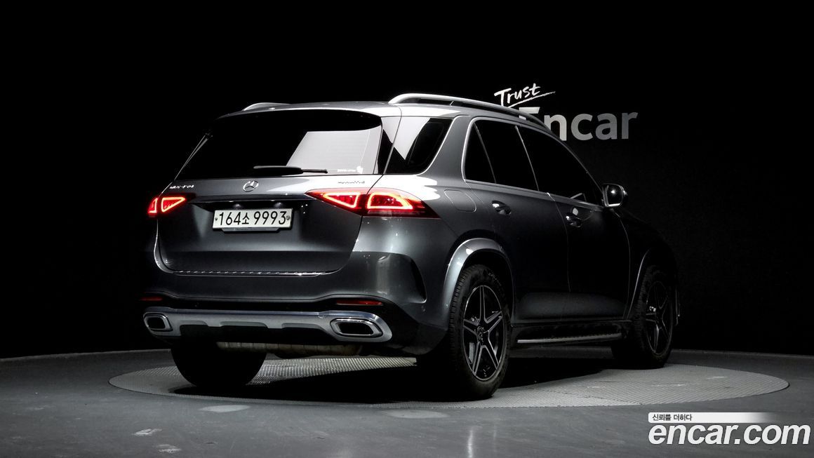 Mercedes-Benz GLE-Class 2021