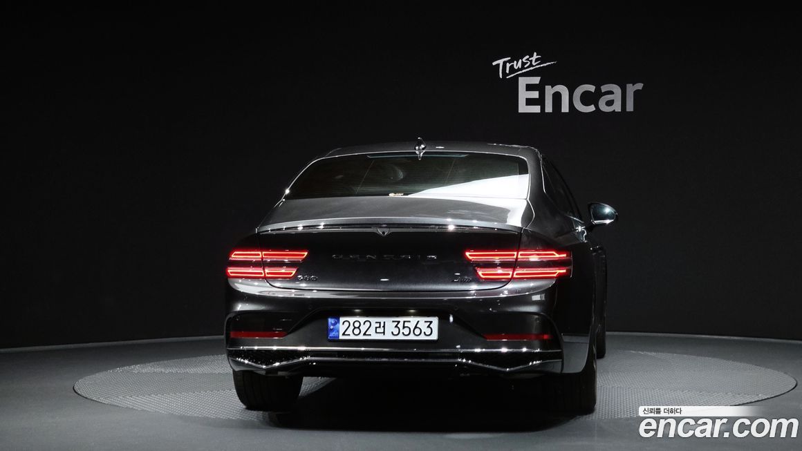 Genesis G80 2025