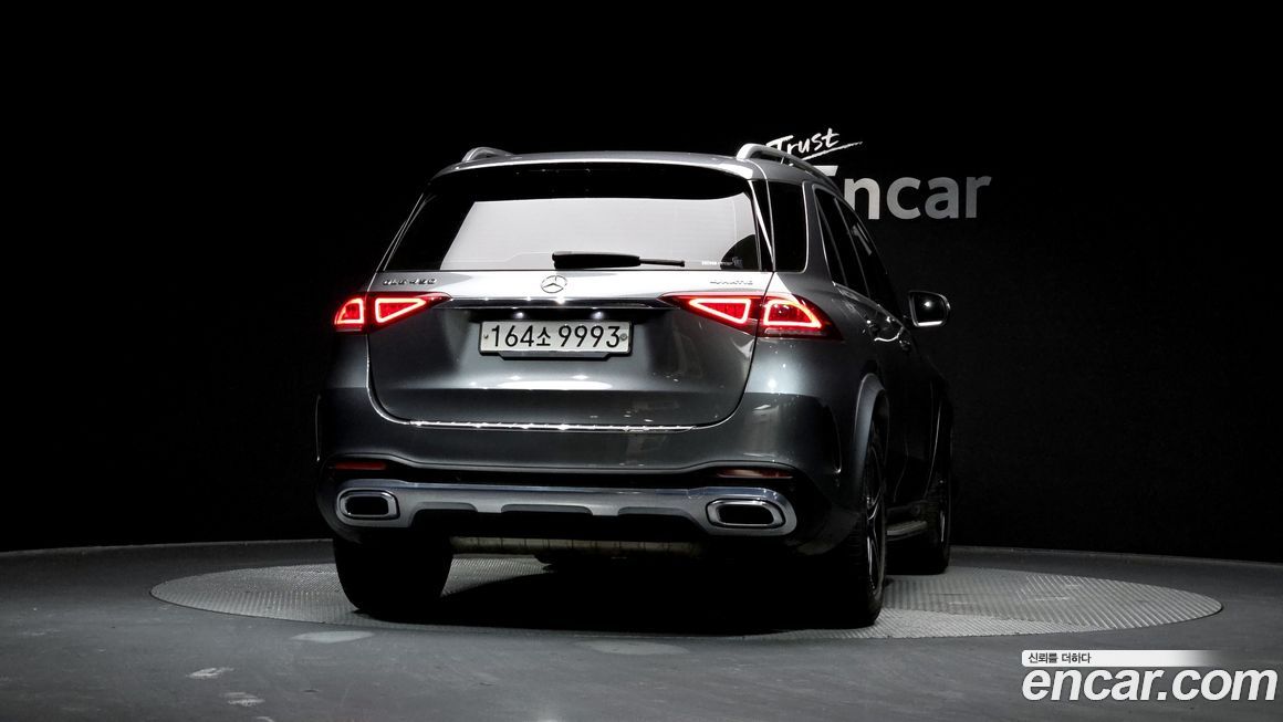 Mercedes-Benz GLE-Class 2021