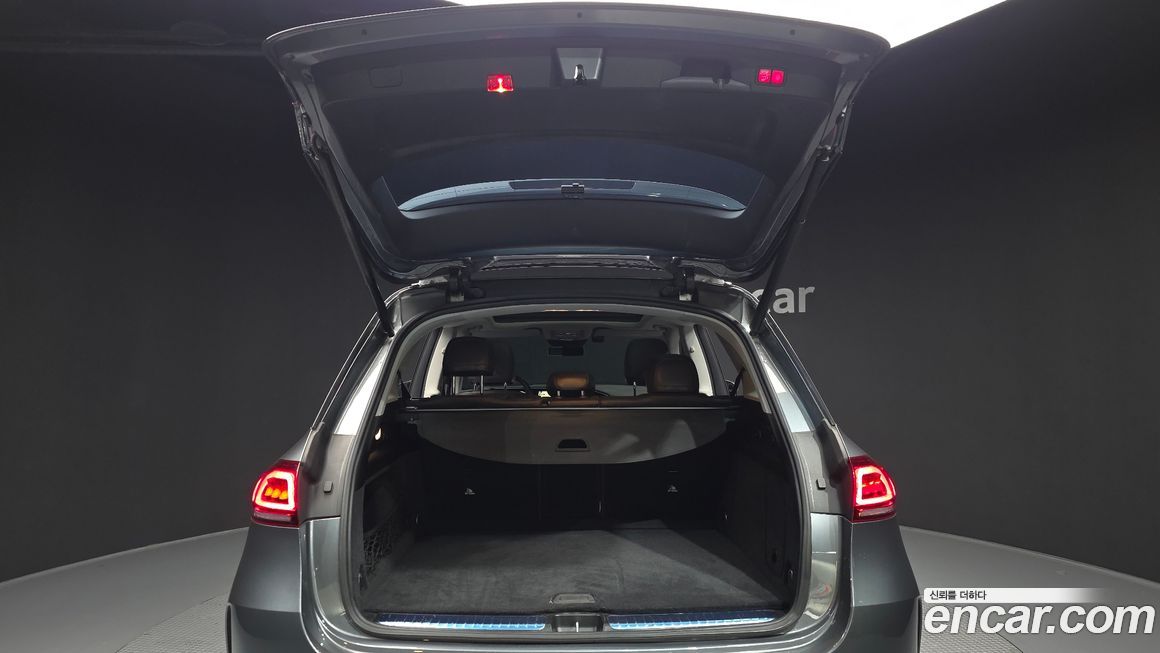 Mercedes-Benz GLE-Class 2021